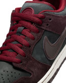 Nike SB - Dunk Low Pro x Riot Skateshop